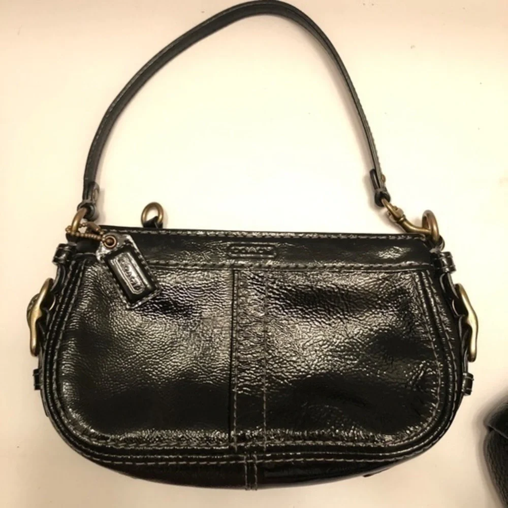 Coach black patent leather ultra rare vintage y2k mini Zoe bag wristlet